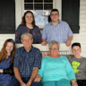 Meet your Posher, Leah